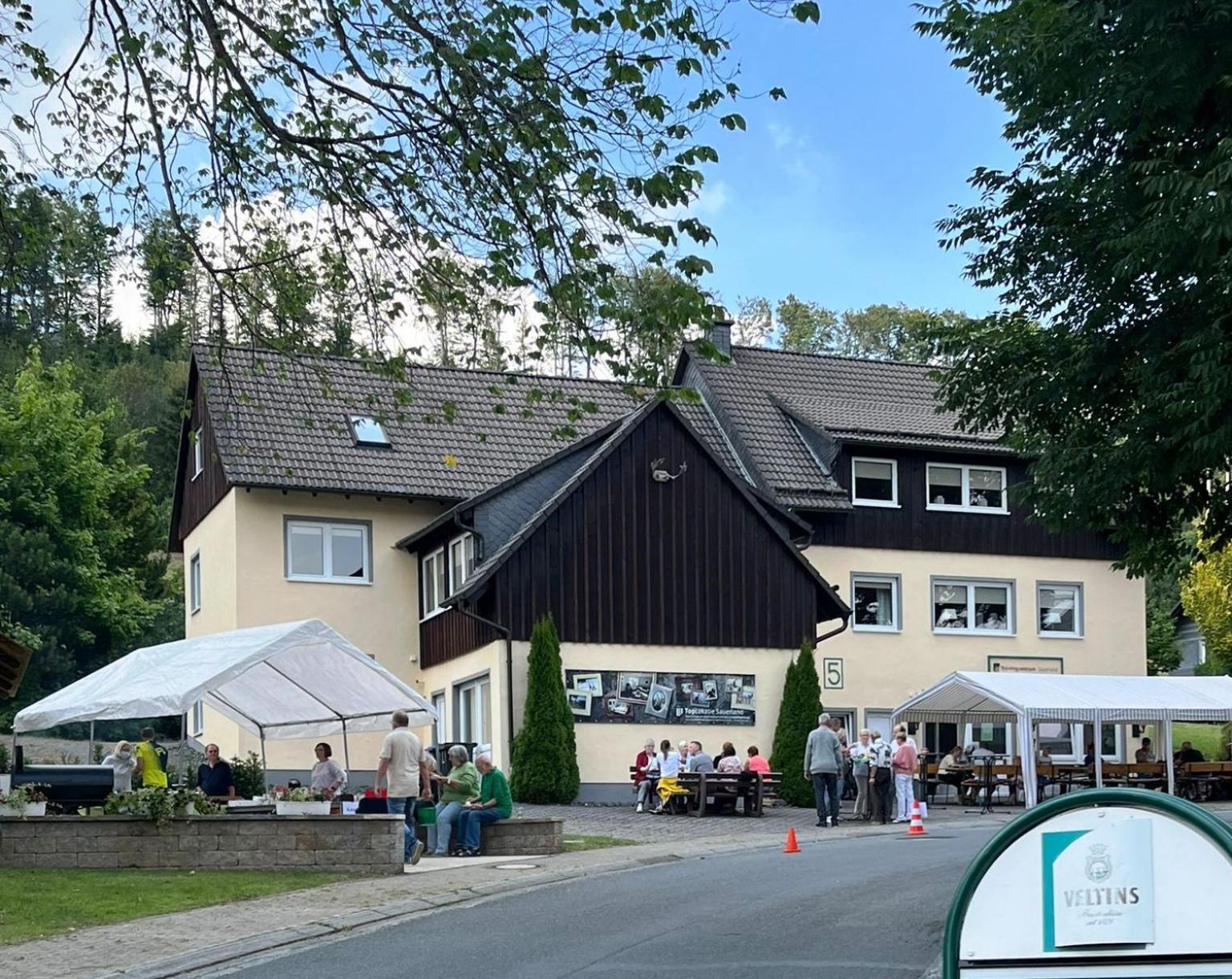 Toplokatie Sauerland Апартаменты *